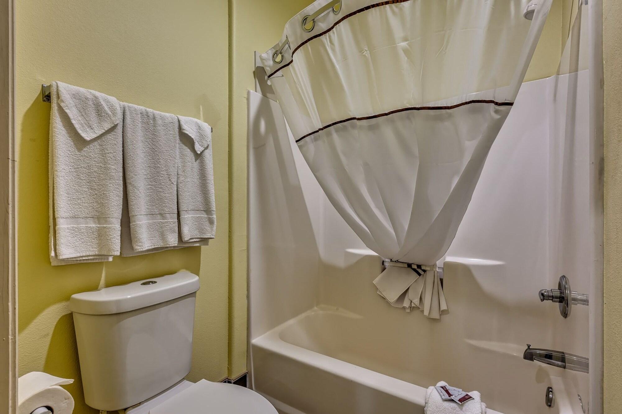 Quality Inn Brownsville Exterior photo
