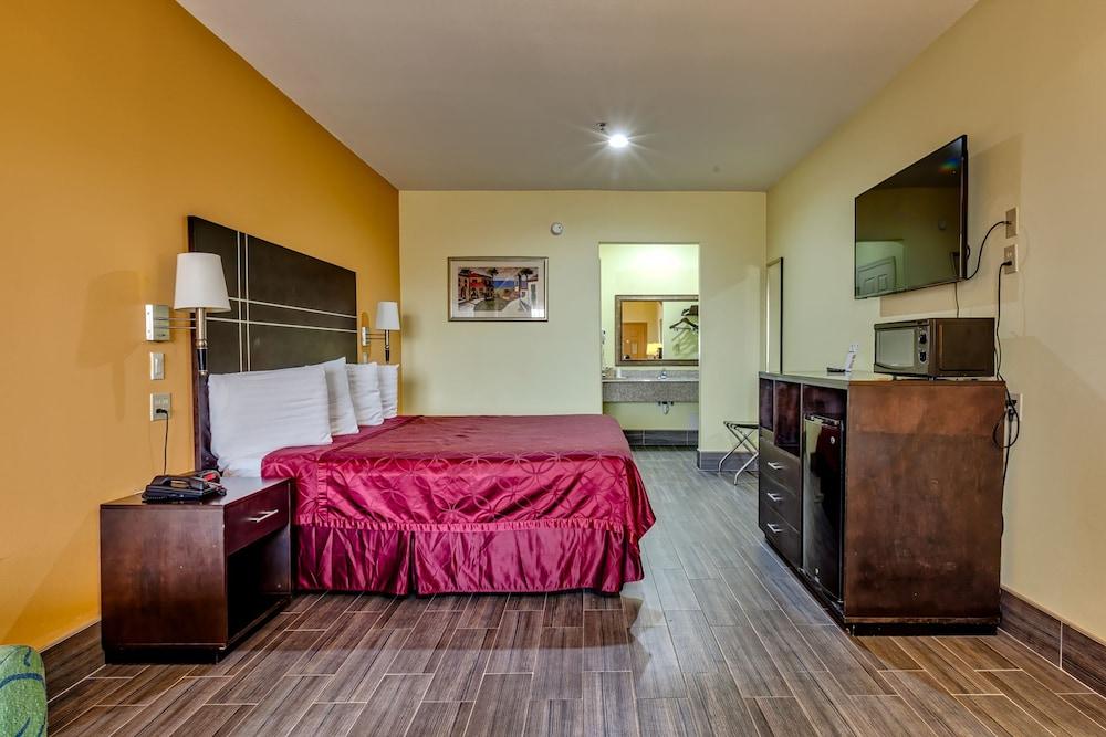 Quality Inn Brownsville Exterior photo